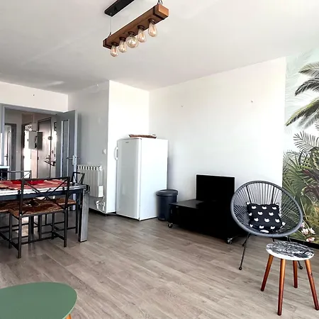 Detente Palavasienne Apartment